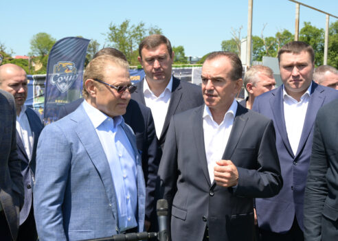 Кондратьев и Ротенберг заложили камень в основание будущего футбольного интерната ФК «Сочи»
