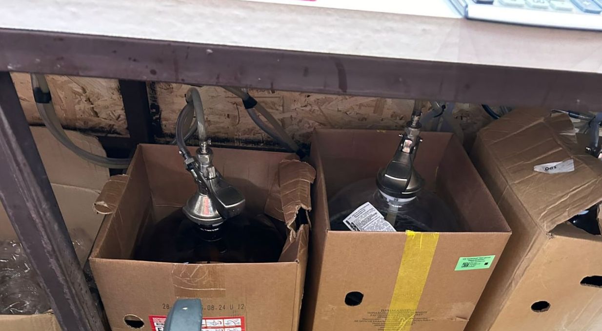 В Анапе незаконно продавали 300 литров алкоголя